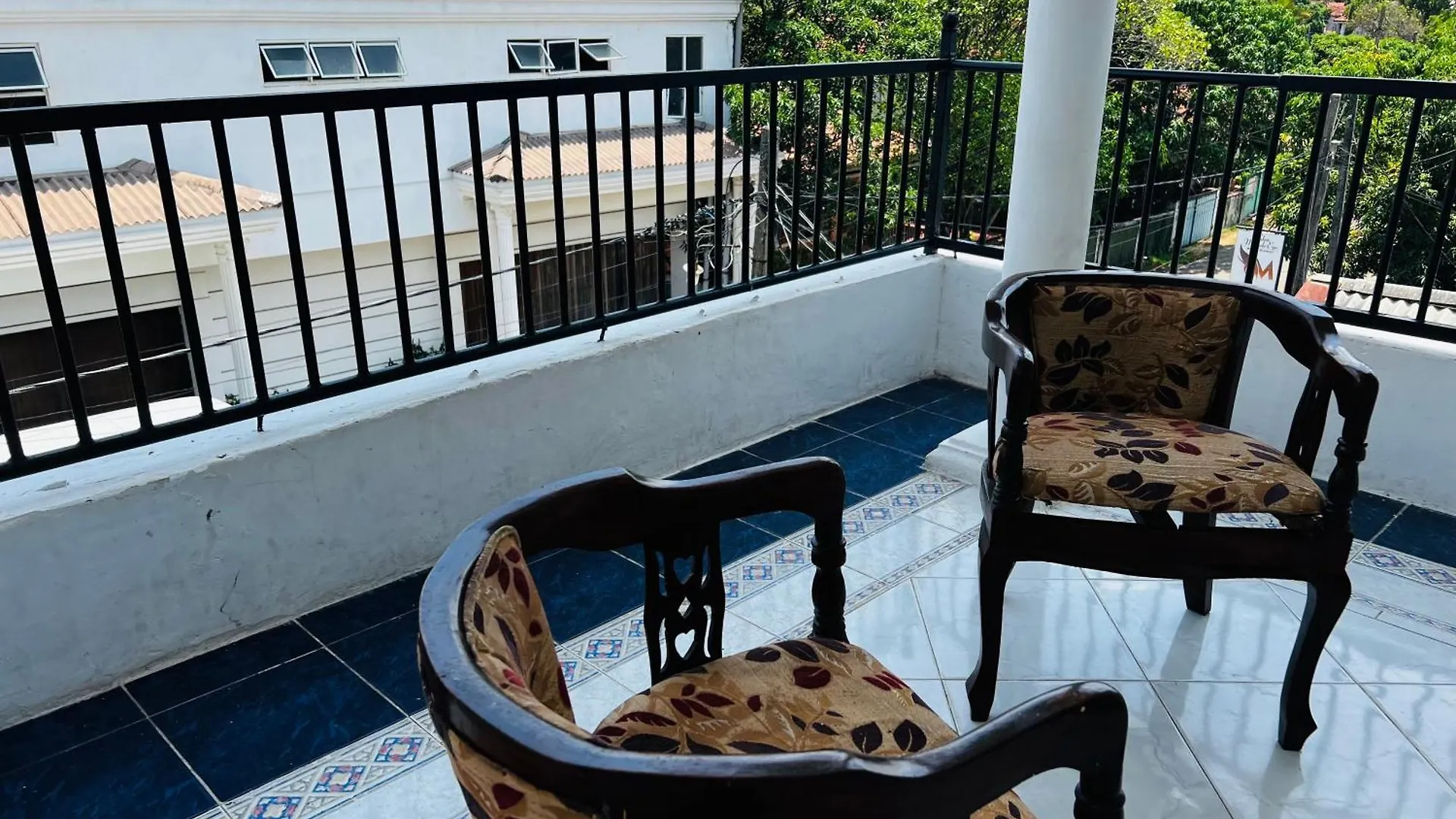 Ramlyn Guesthouse & Restaurant Negombo Sri Lanka